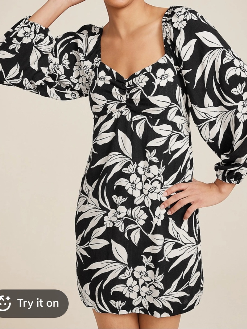 Maurice’s NWT black and white summer dress. Size Large.